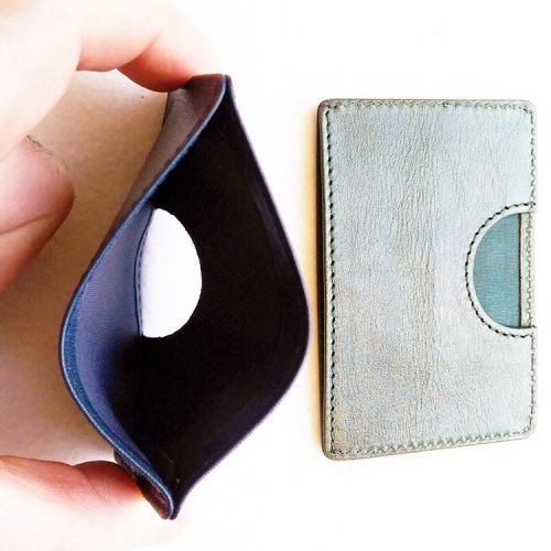 Стильный чехол-кошелек с функцией защиты от кражи данных⁚ Ваш надежный компаньон в современном мире